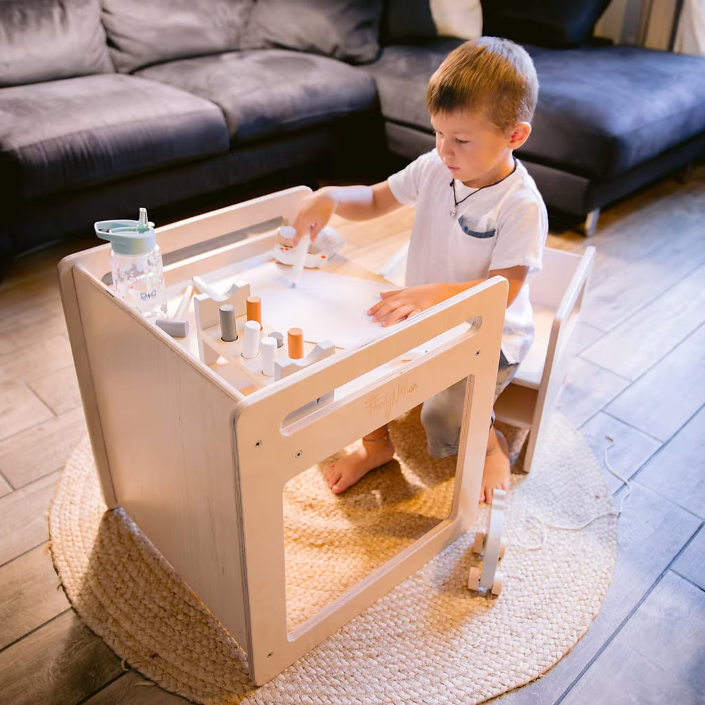 Family Nation Set Tavolo + Sedia Montessori Evolutivi