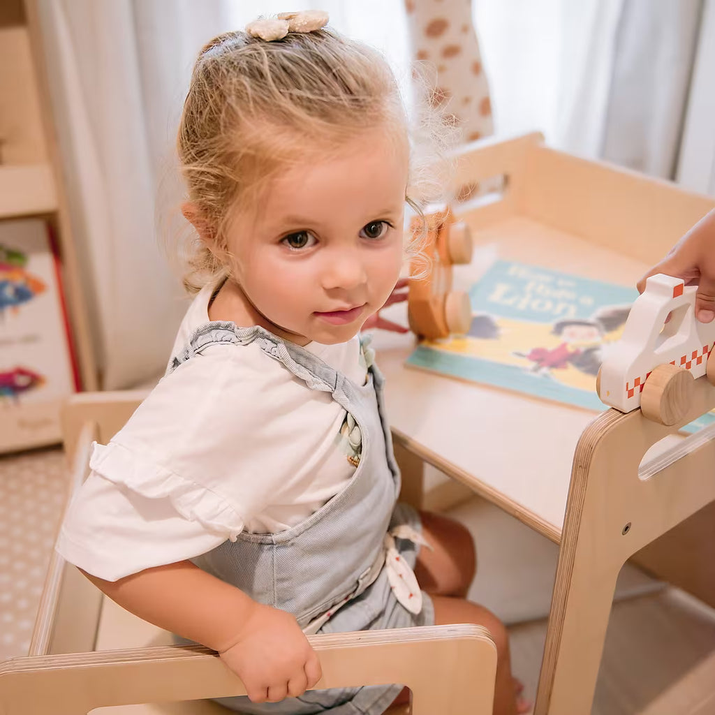 Family Nation Set Tavolo + Sedia Montessori Evolutivi